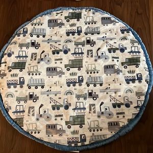 Baby activity playmat